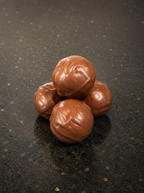 Amaretto Caramel Chocolate Truffles – Handmade Luxury Artisan Chocolate Gift Box