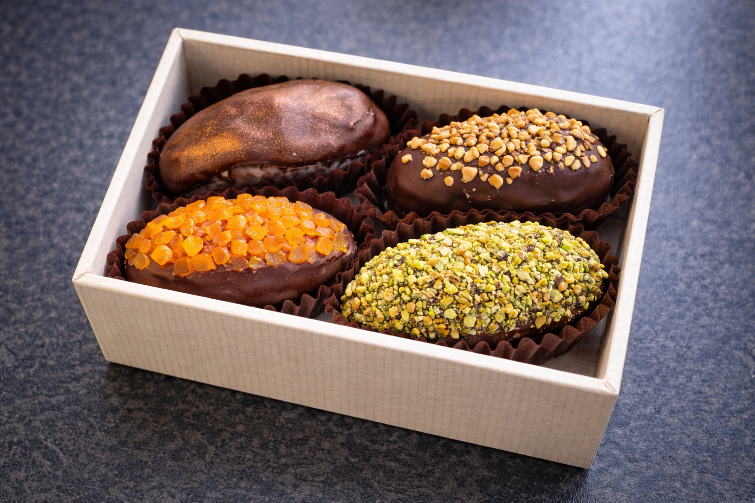 Luxury Stuffed Large Medjool Dates – Selection Box (4 Pieces) (min 50 units, intervals 25 there after)