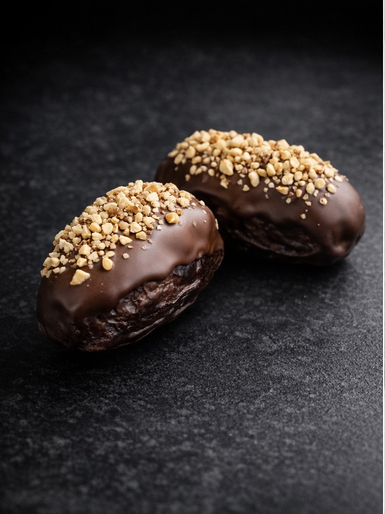 Luxury Stuffed Large Medjool Dates – Selection Box (2 Pieces) (min 50 units, intervals 25 there after)